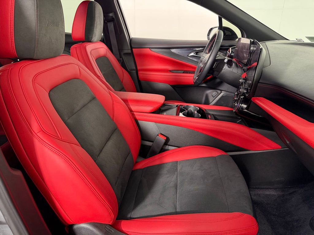 Used 2024 Chevrolet Blazer EV RS image 33