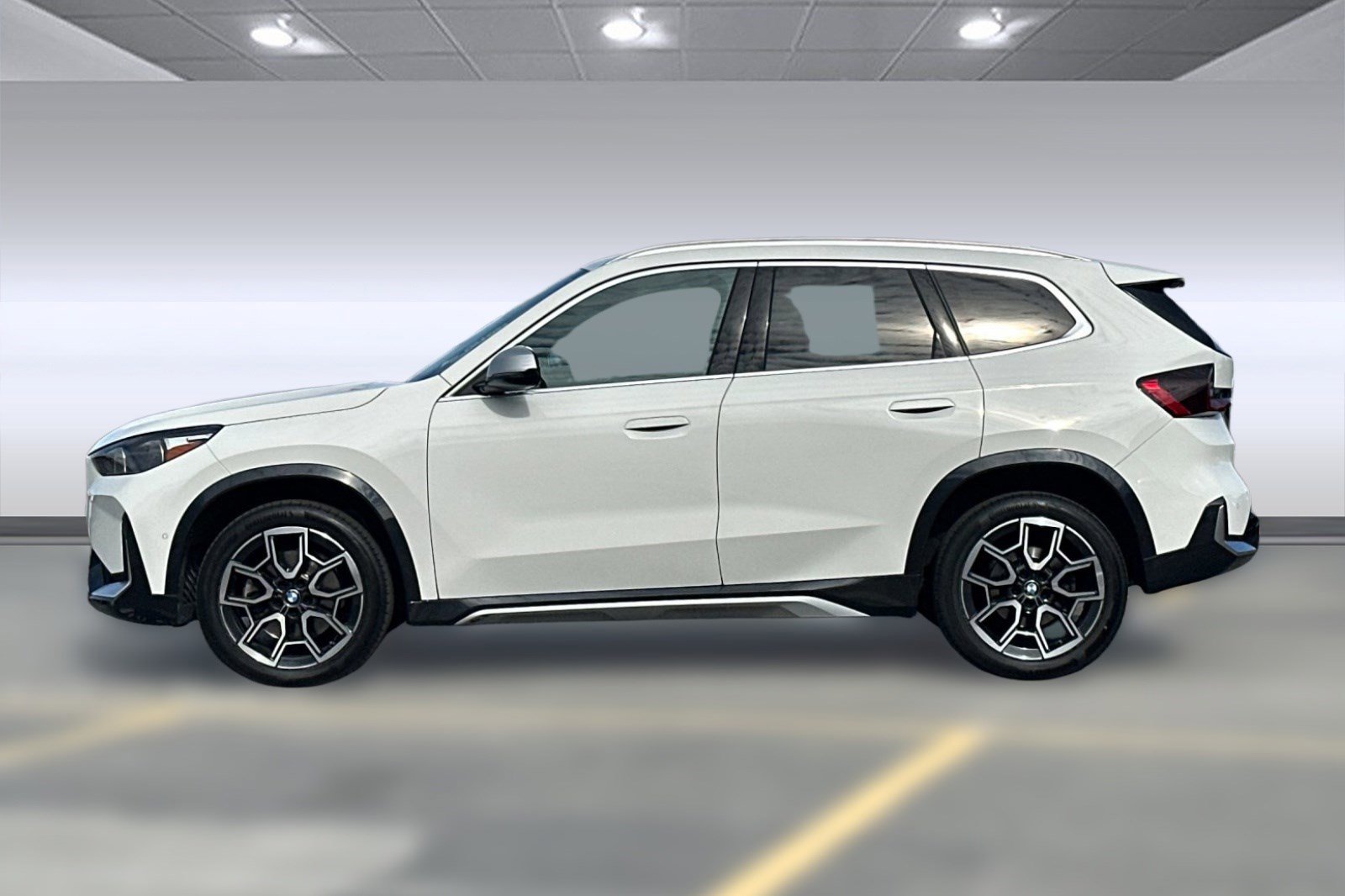 Certified 2023 BMW X1 xDrive28i image 2