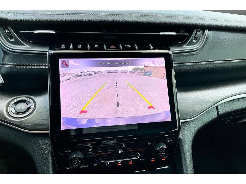 Certified 2022 Jeep Grand Cherokee L Limited AWD/4WD image 26
