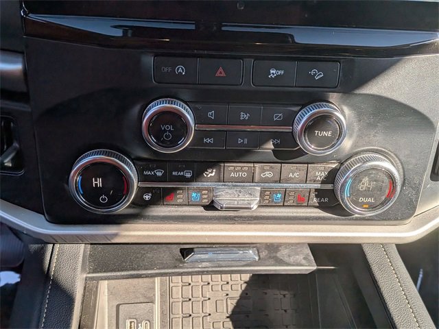 Used 2024 Ford Expedition Max XLT image 23