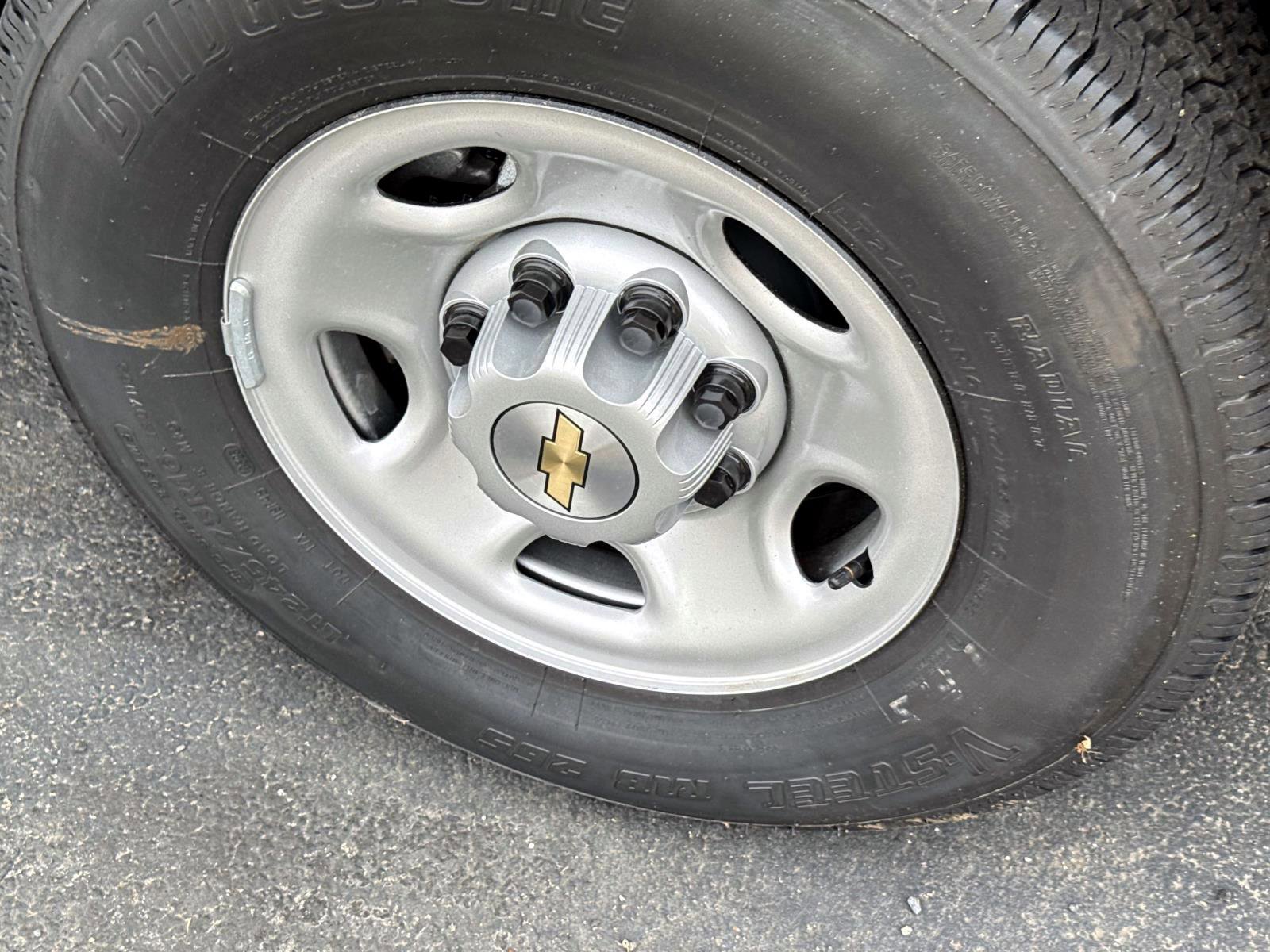 New 2025 Chevrolet Express 2500 2500 RWD 135 FWD w/ Driver Convenience Package image 5