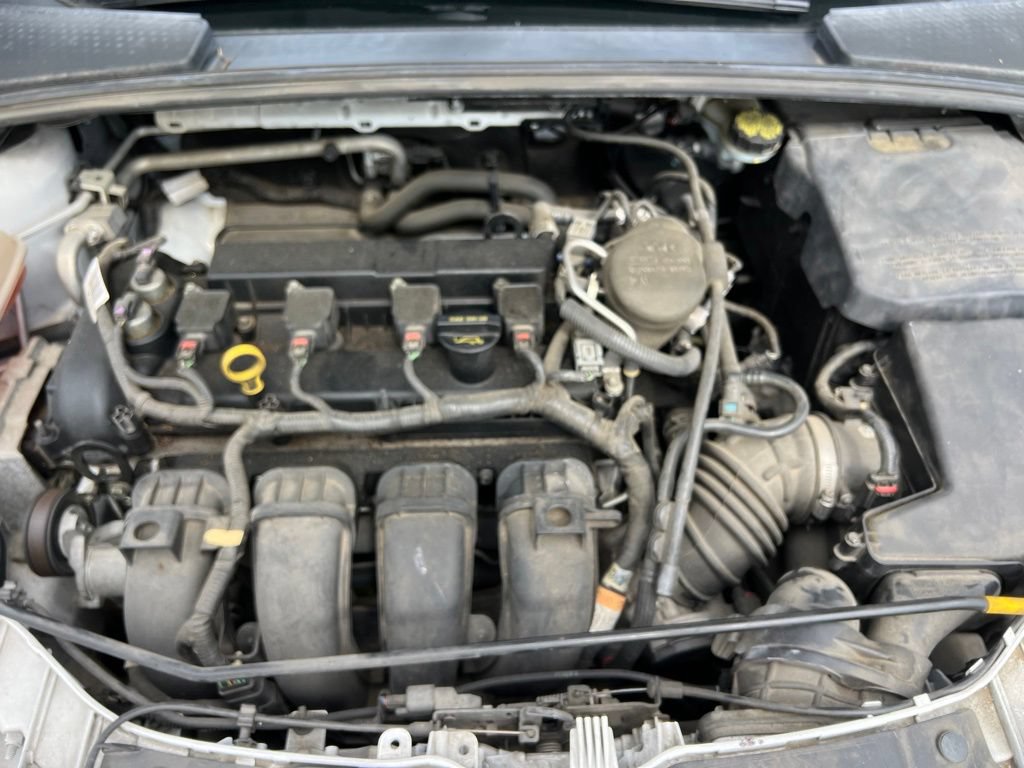 Used 2013 Ford Focus SE FWD image 12