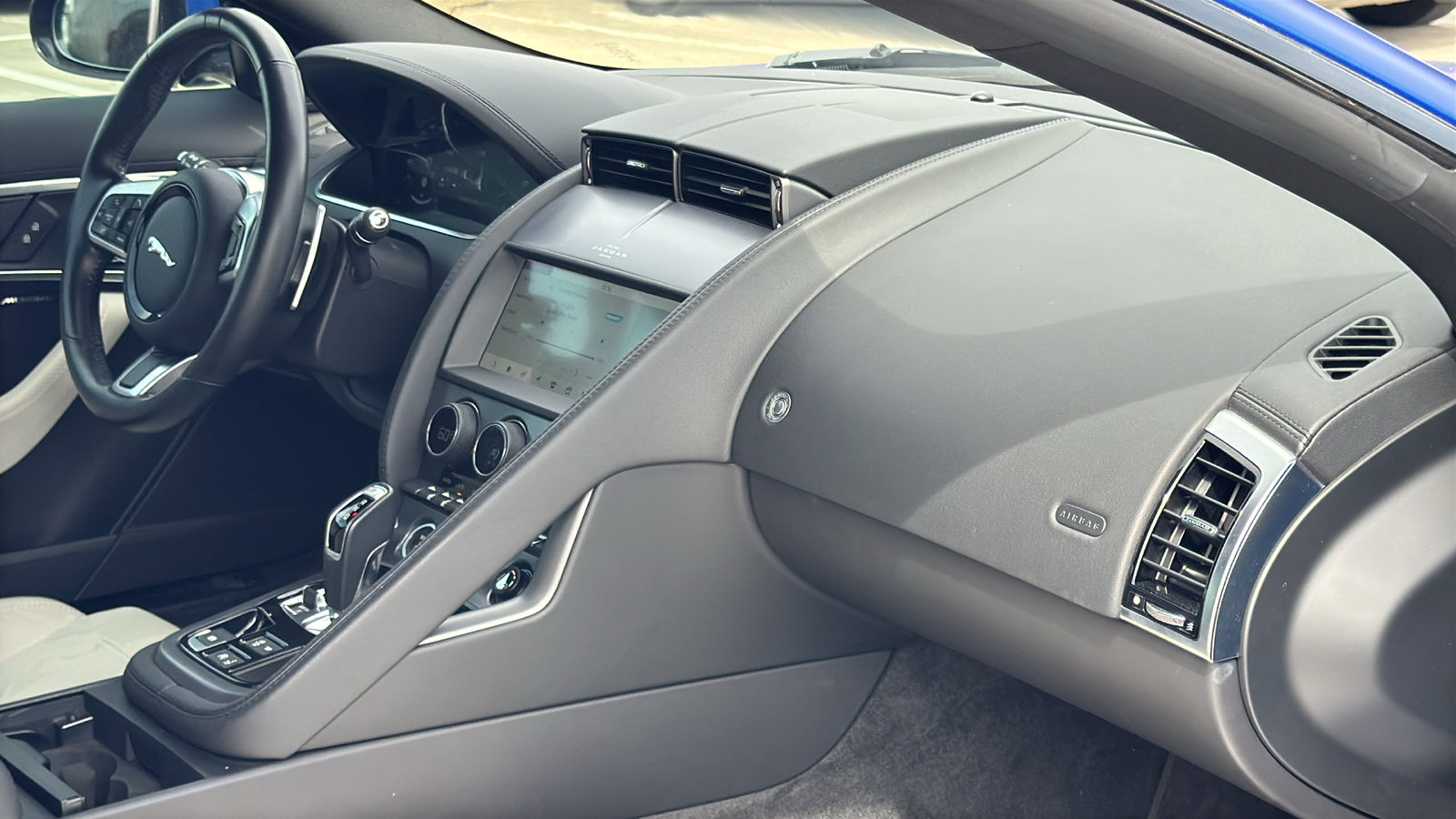 Used 2022 Jaguar F-TYPE Coupe image 24