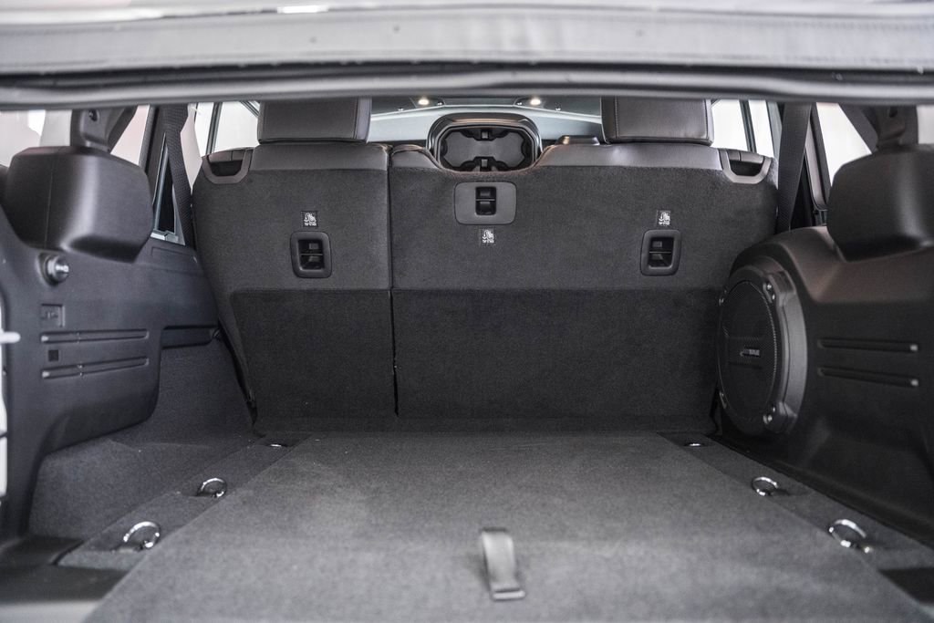 New 2026 Jeep Wrangler Sahara AWD/4WD image 9