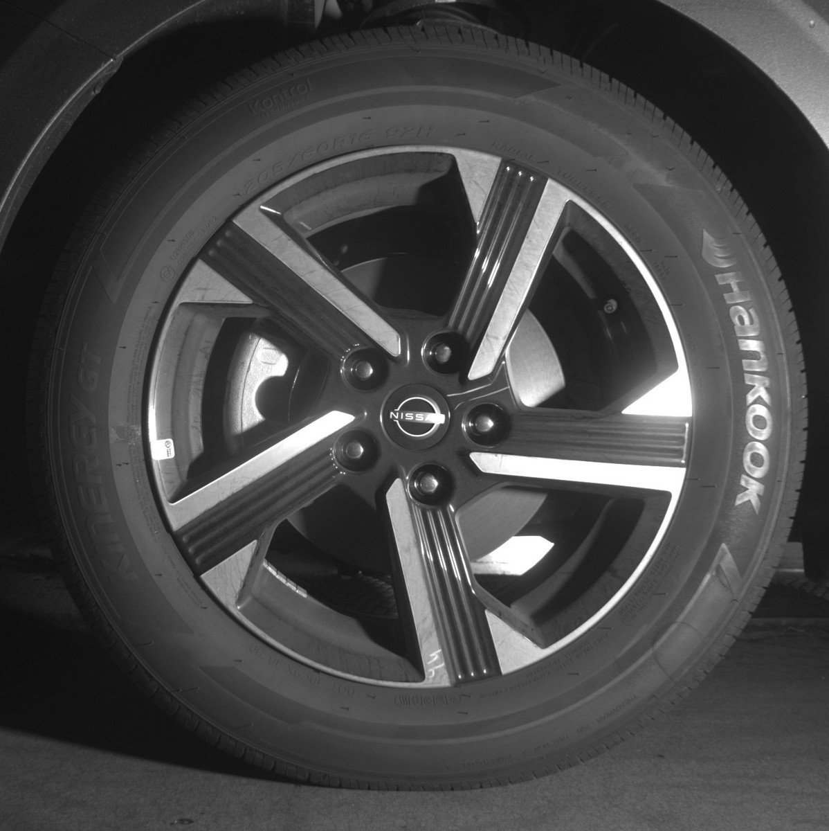 Used 2025 Nissan Sentra SV image 12