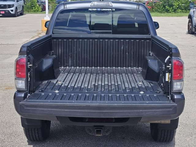 Used 2020 Toyota Tacoma TRD Sport AWD/4WD image 14