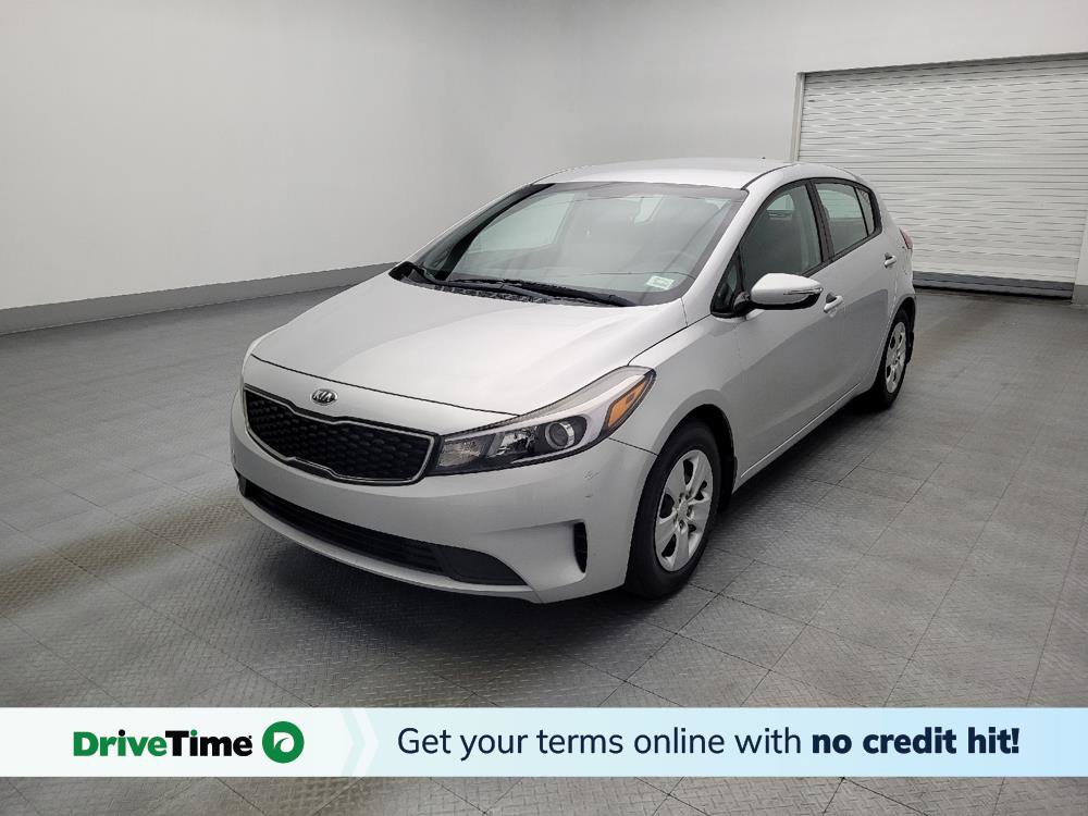 Used 2017 Kia Forte LX image 1