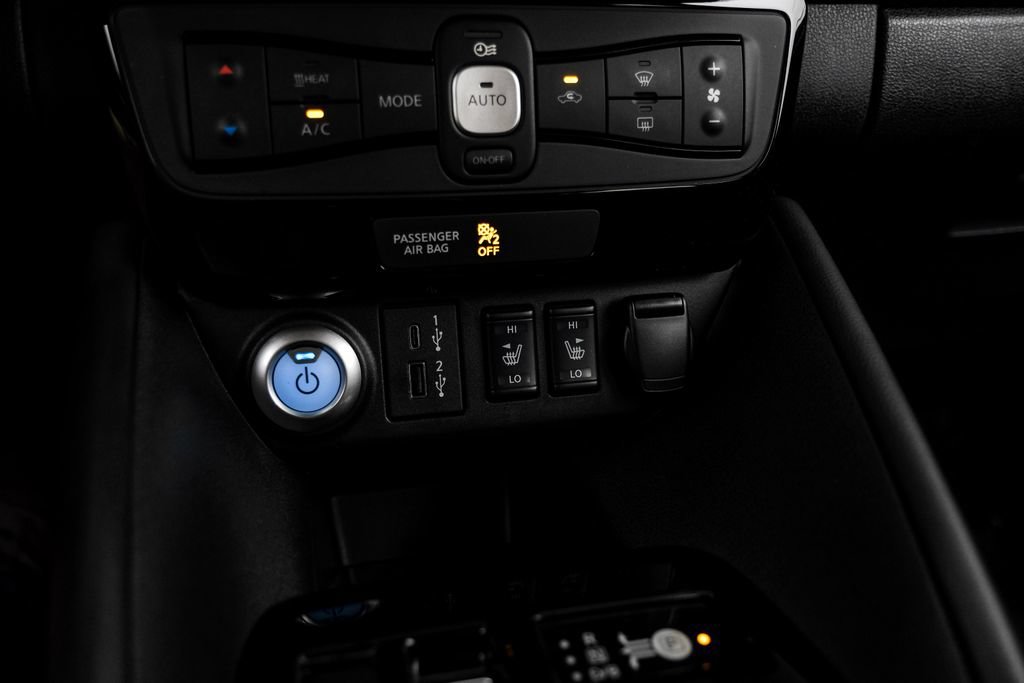 Used 2025 Nissan Leaf SV Plus FWD image 26