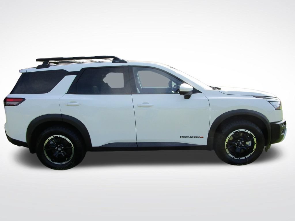 Used 2024 Nissan Pathfinder Rock Creek AWD/4WD image 7