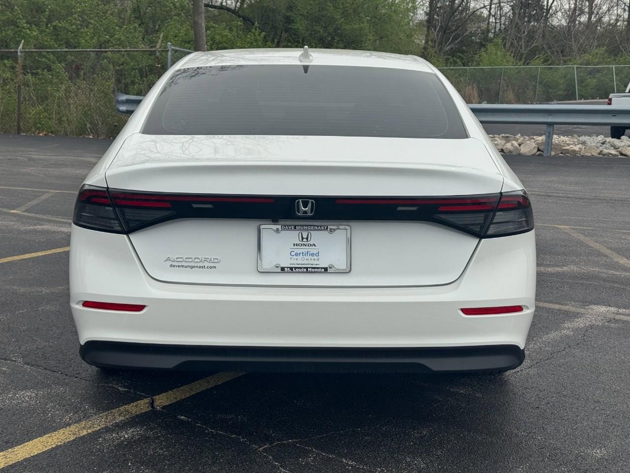 Certified 2025 Honda Accord LX image 6