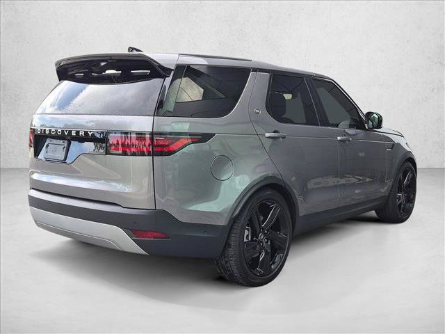 New 2026 Land Rover Discovery S AWD/4WD image 2