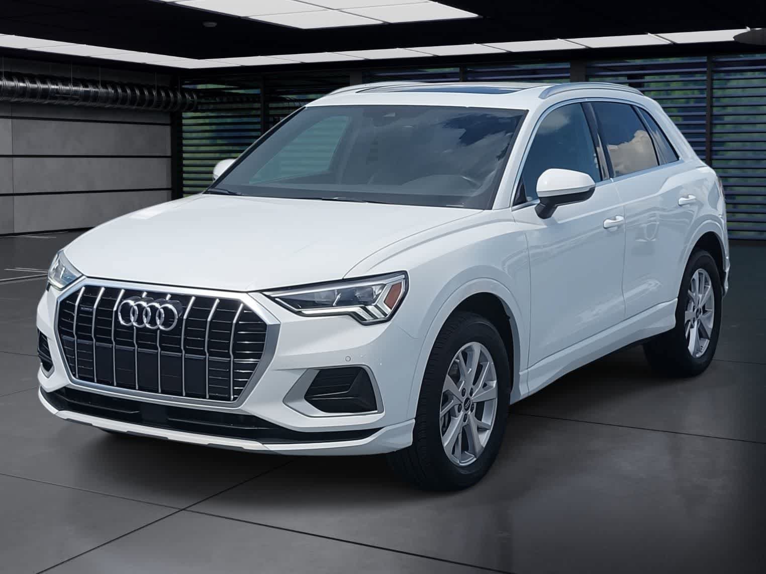 Certified 2024 Audi Q3 2.0T Premium w/ Convenience Package AWD/4WD image 1