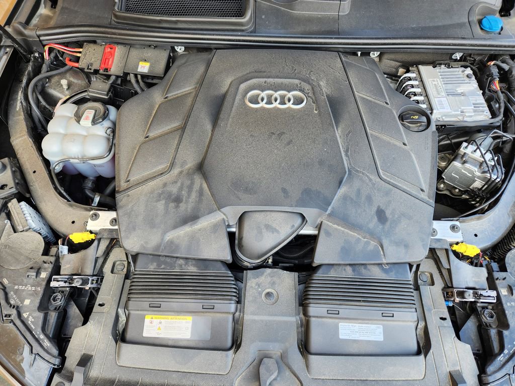 Used 2024 Audi Q7 3.0T Premium Plus image 28