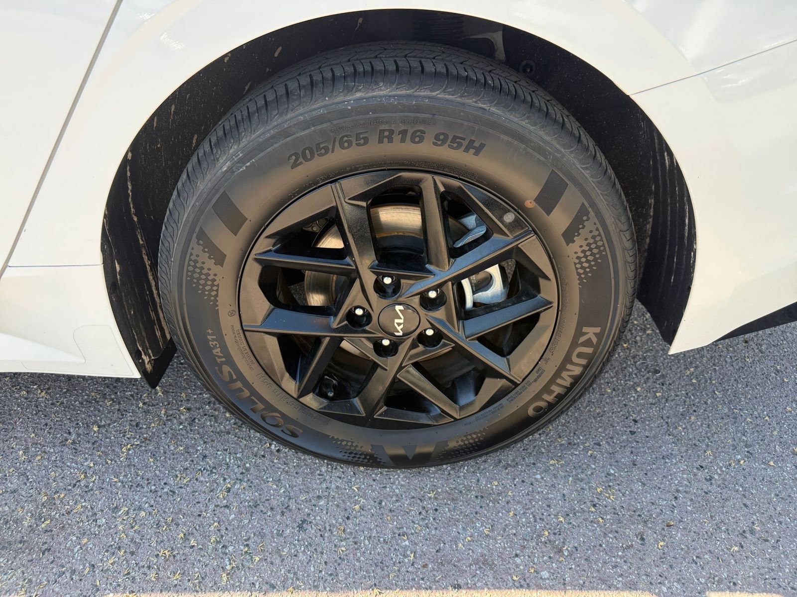 Used 2025 Kia K5 LXS image 27