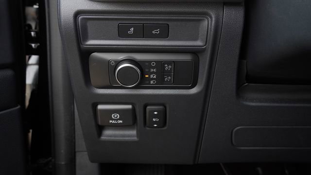 Used 2022 Ford Expedition Max XLT image 22