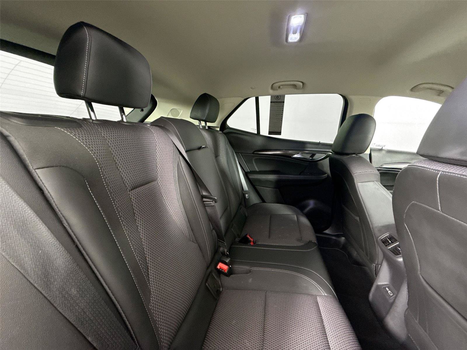 Used 2021 Buick Envision Preferred FWD image 36