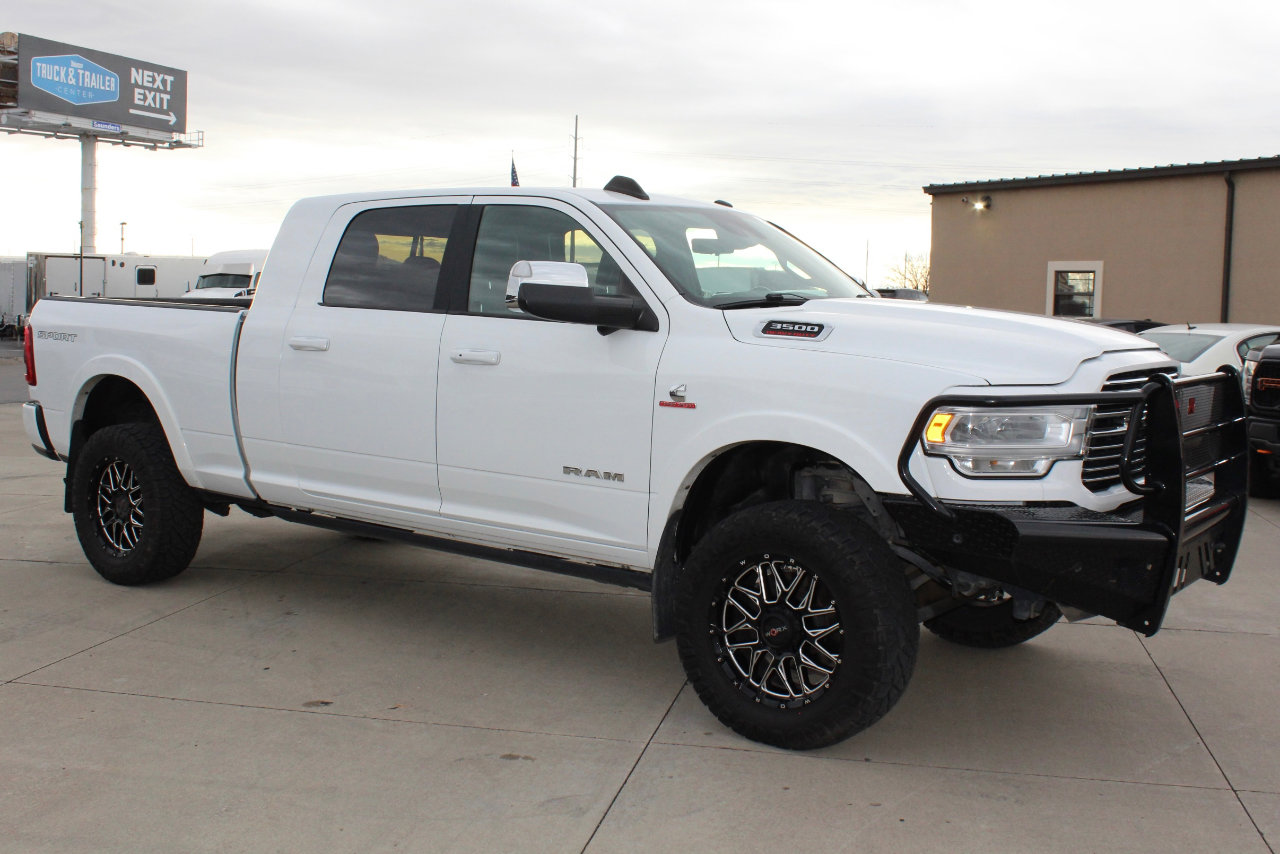 Used 2022 RAM 3500 Laramie image 65