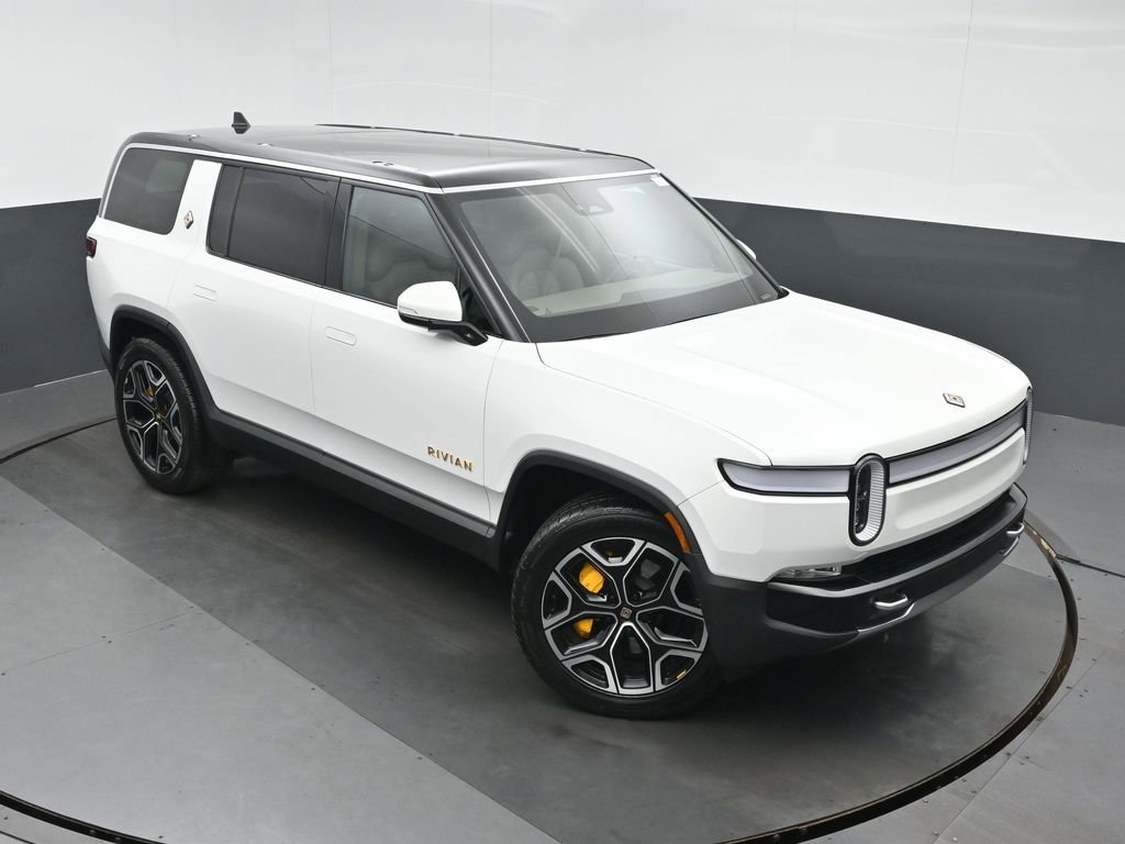 Used 2024 Rivian R1S Adventure AWD/4WD image 33