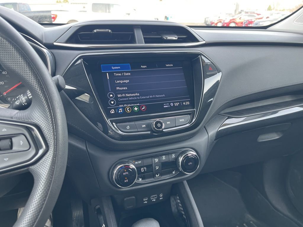 Used 2021 Chevrolet TrailBlazer LT w/ Convenience Package image 17