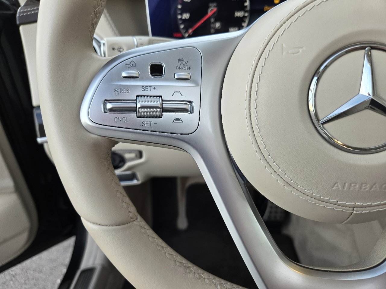 Used 2020 Mercedes-Benz S 450 Sedan image 27
