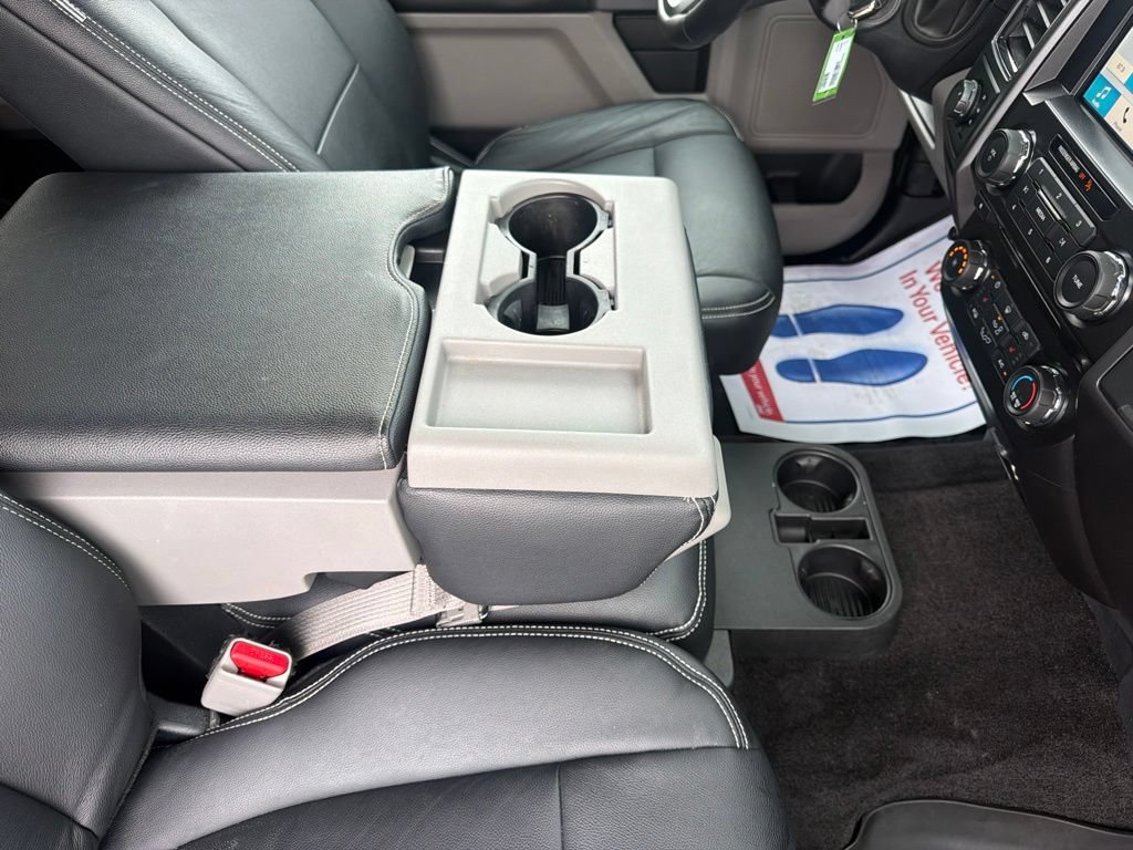 Used 2017 Ford F150 XLT w/ Equipment Group 302A Luxury AWD/4WD image 44