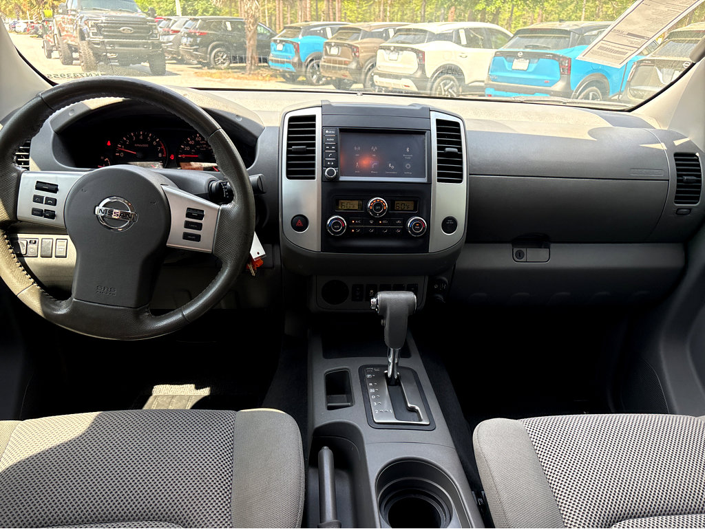 Used 2019 Nissan Frontier SV w/ Value Truck Package image 4