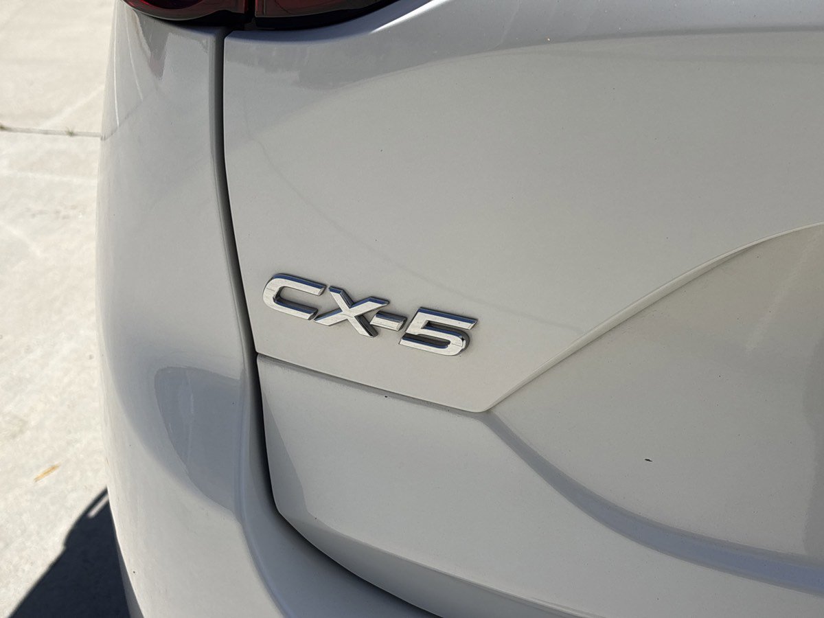 Used 2019 MAZDA CX-5 Grand Touring w/ GT Premium Package FWD image 11