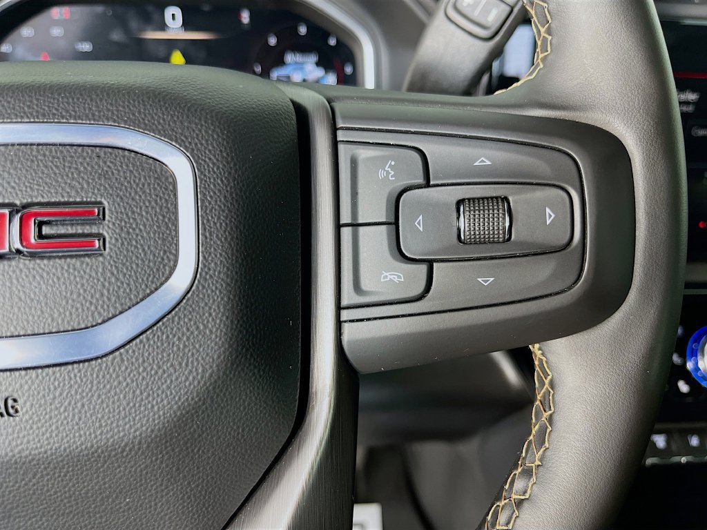 Used 2026 GMC Sierra 2500 AT4 AWD/4WD image 15