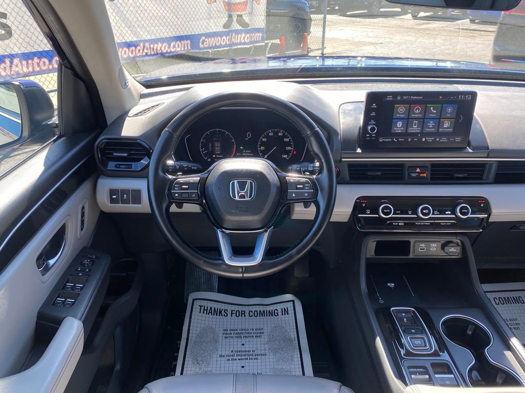 Used 2024 Honda Pilot Touring image 22