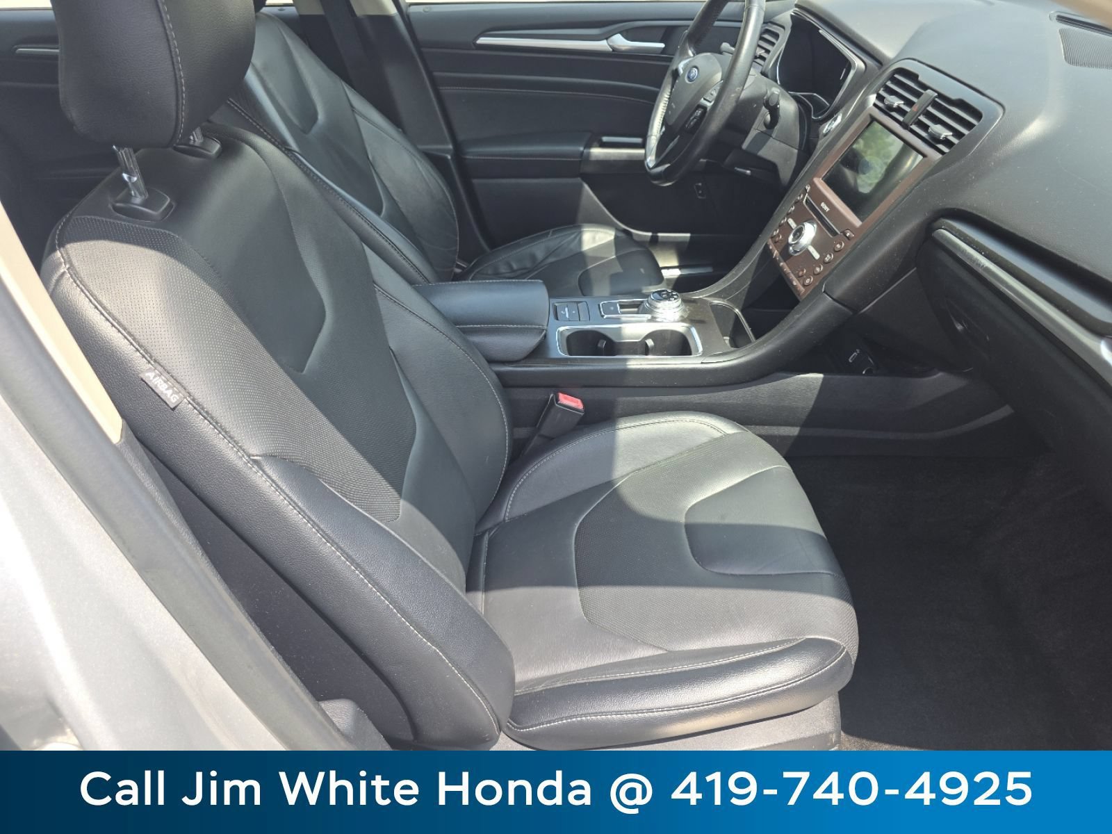 Used 2017 Ford Fusion Energi Titanium FWD image 21