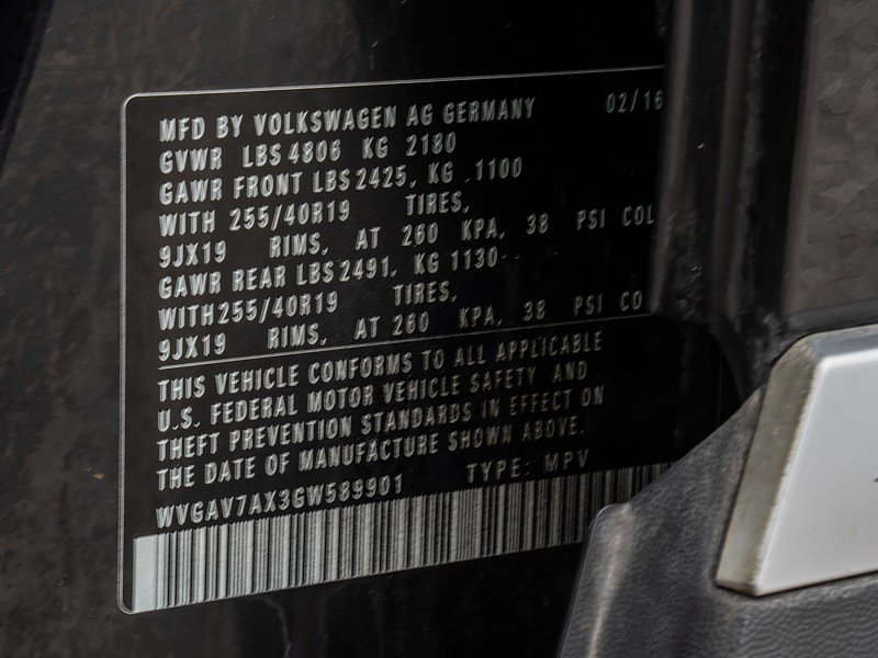 Used 2016 Volkswagen Tiguan SEL image 36