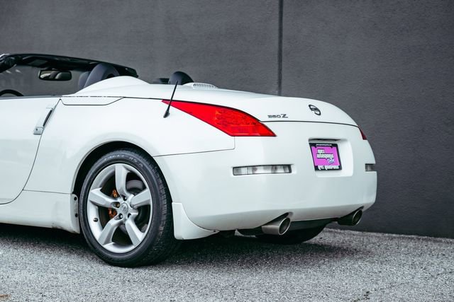 Used 2007 Nissan 350Z Grand Touring RWD image 41
