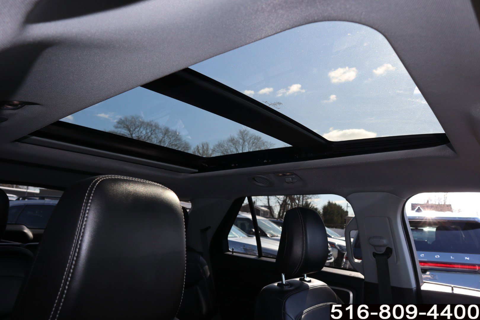 Used 2022 Ford Explorer XLT w/ Equipment Group 202A image 28