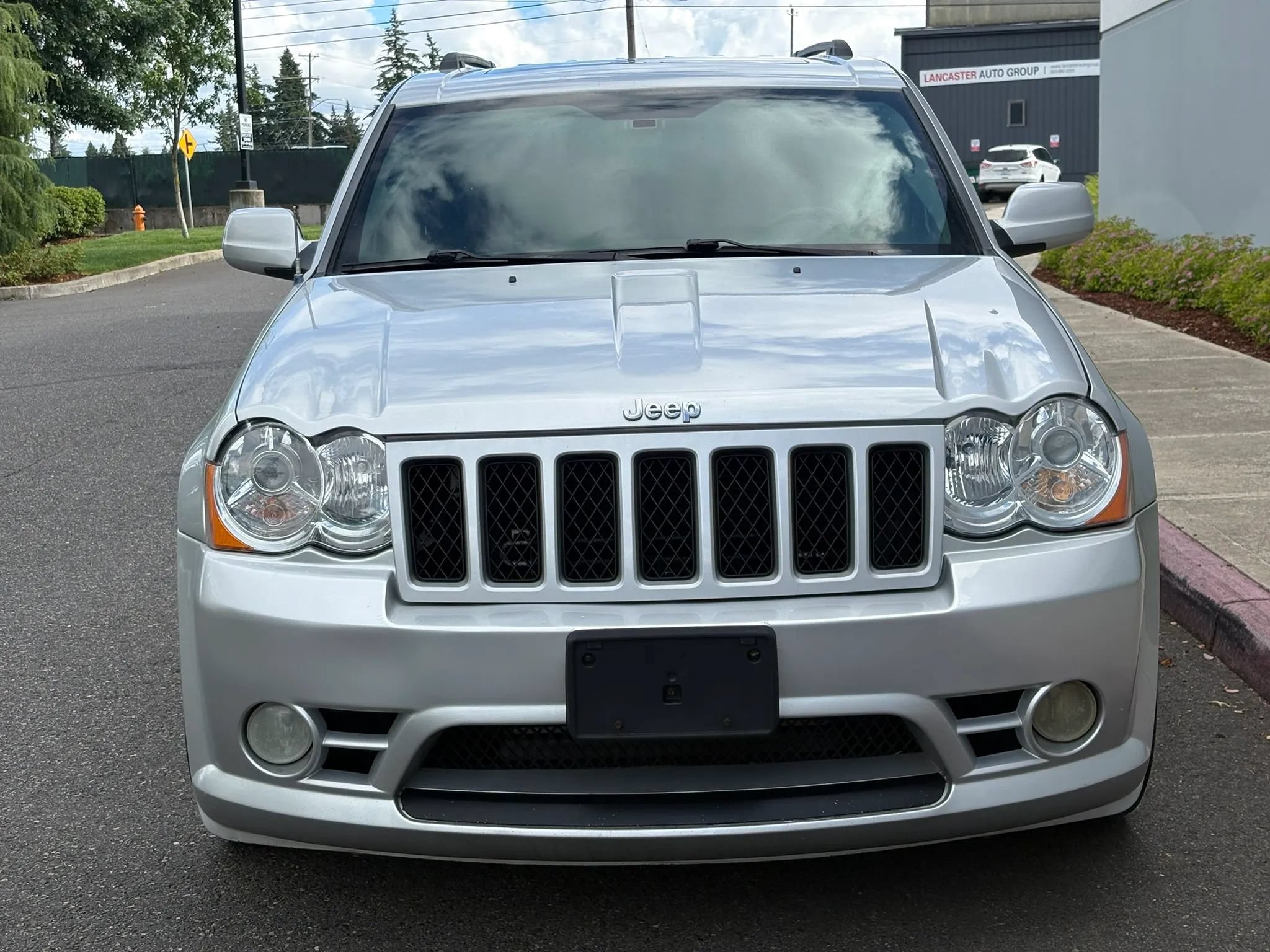 Used 2008 Jeep Grand Cherokee SRT8 w/ SRT Option Group II AWD/4WD image 9