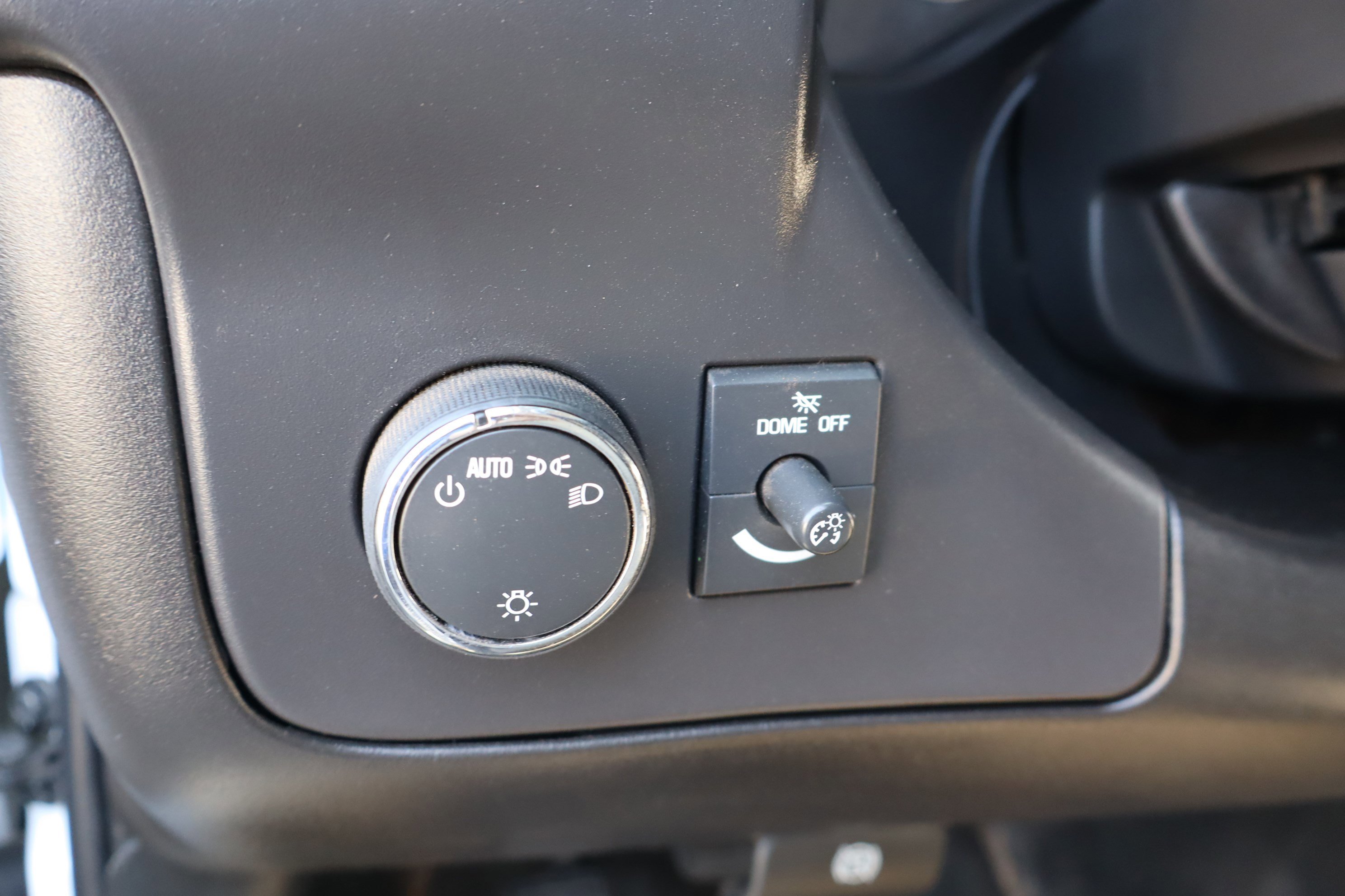 Used 2024 Chevrolet Express 3500 LS image 17