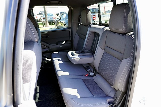 New 2027 Nissan Frontier SV w/ All-Weather Content Package AWD/4WD image 26