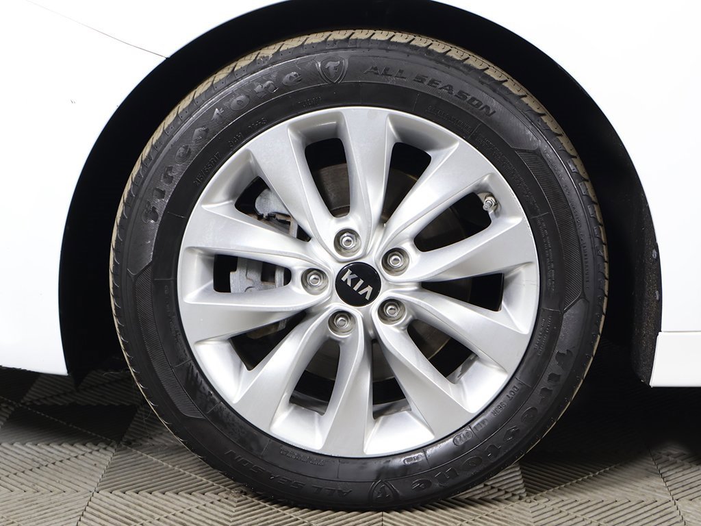 Used 2018 Kia Optima EX w/ Premium Package image 22