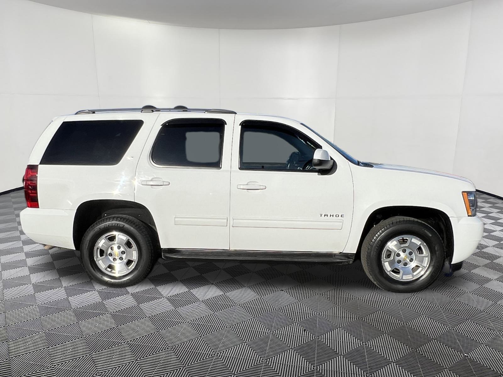 Used 2010 Chevrolet Tahoe LT image 7