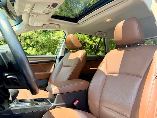 Used 2017 Subaru Outback 2.5i Touring w/ Popular Package #5A AWD/4WD image 27