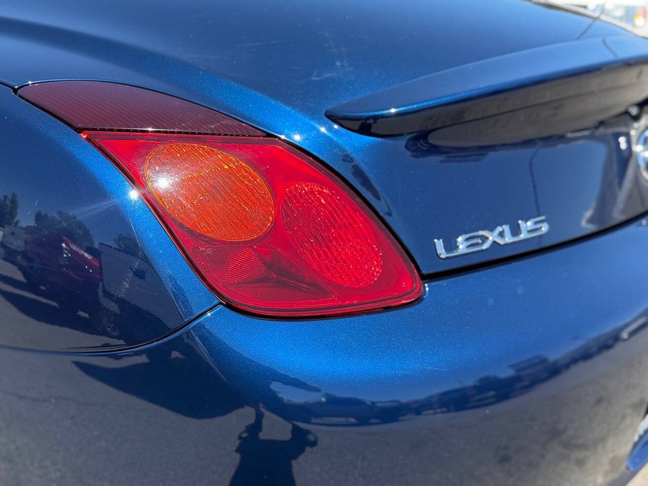 Used 2005 Lexus SC 430 Convertible w/ Preferred Accessory Pkg RWD image 26