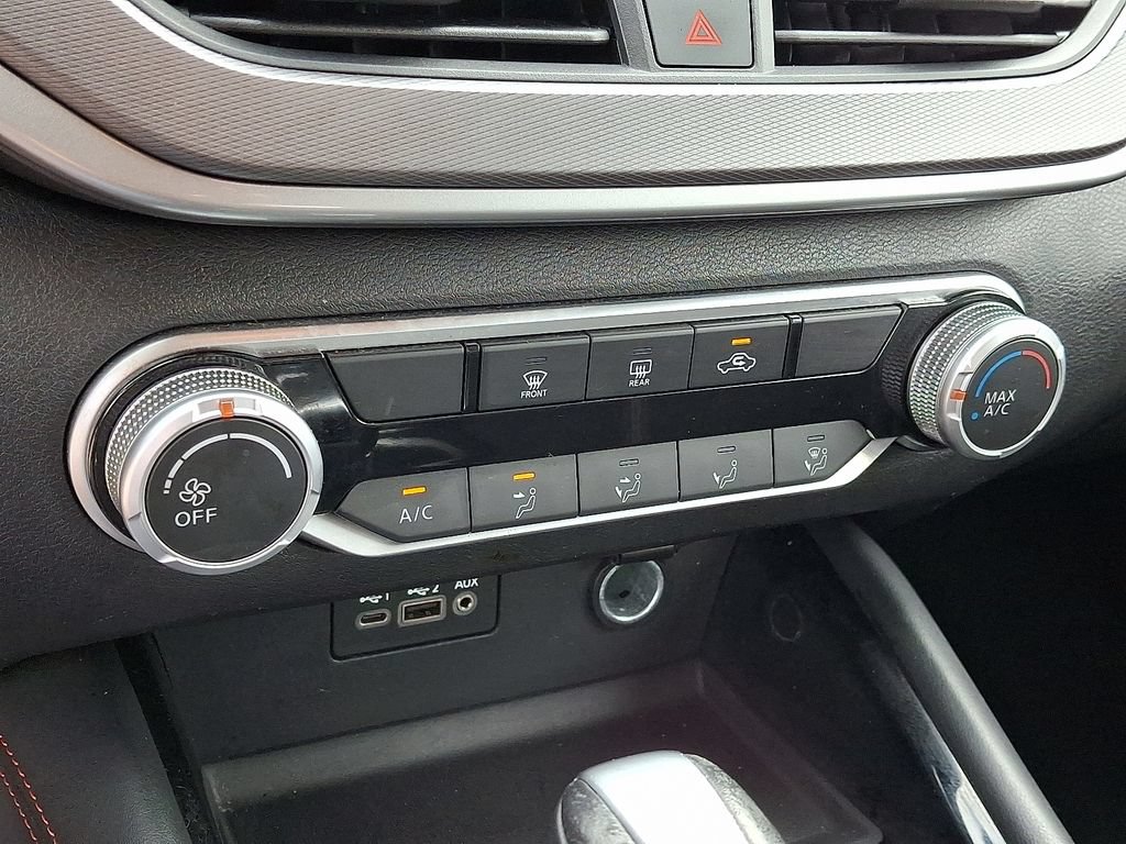Used 2024 Nissan Altima 2.5 SR FWD image 15