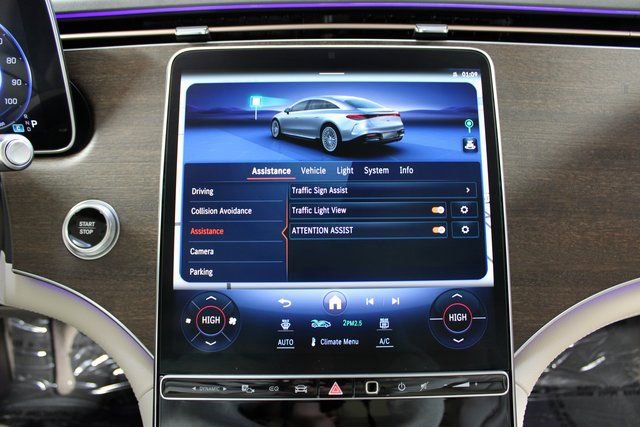 Used 2022 Mercedes-Benz EQS 450+ Sedan image 28