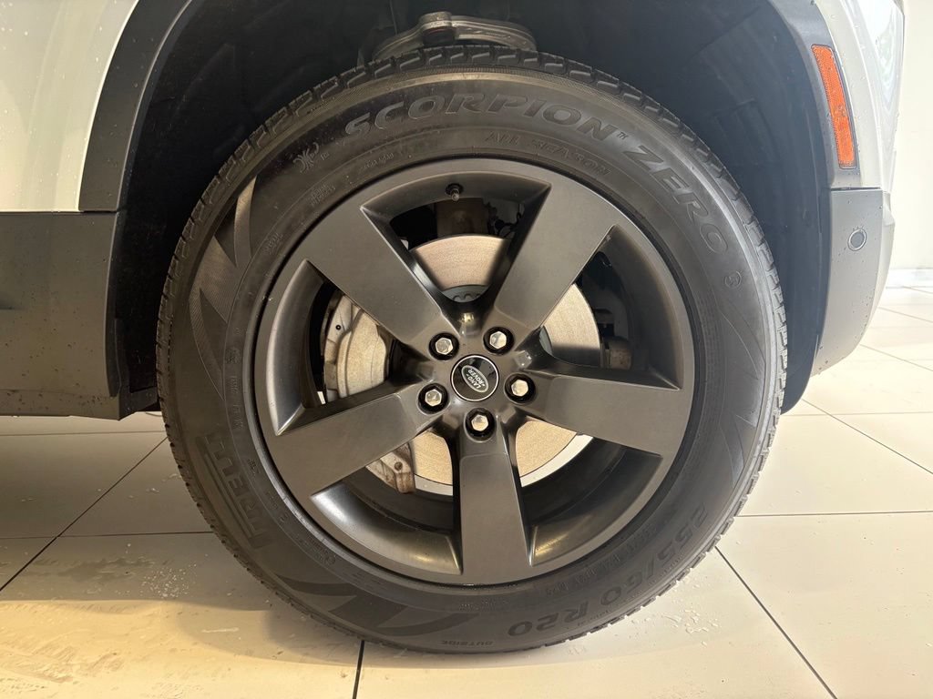 Used 2022 Land Rover Defender 110 SE AWD/4WD image 14
