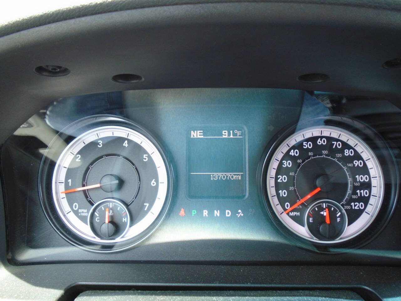 Used 2016 RAM 1500 Classic SLT AWD/4WD image 12
