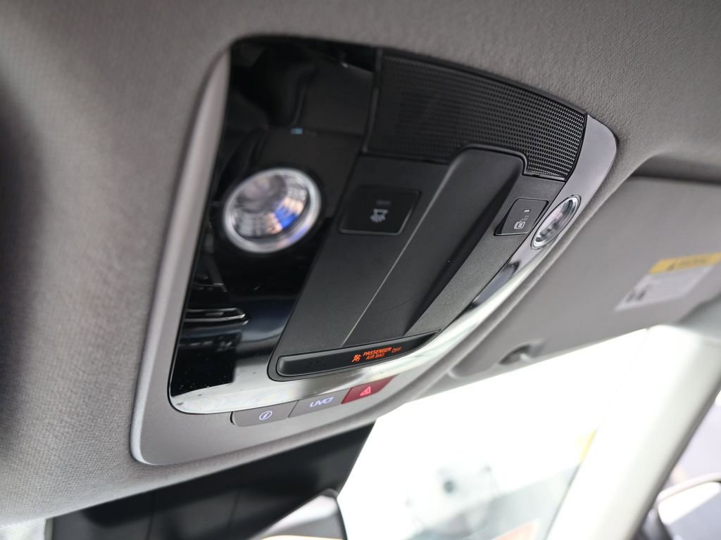 Used 2023 Kia Seltos S w/ Navigation Package image 30