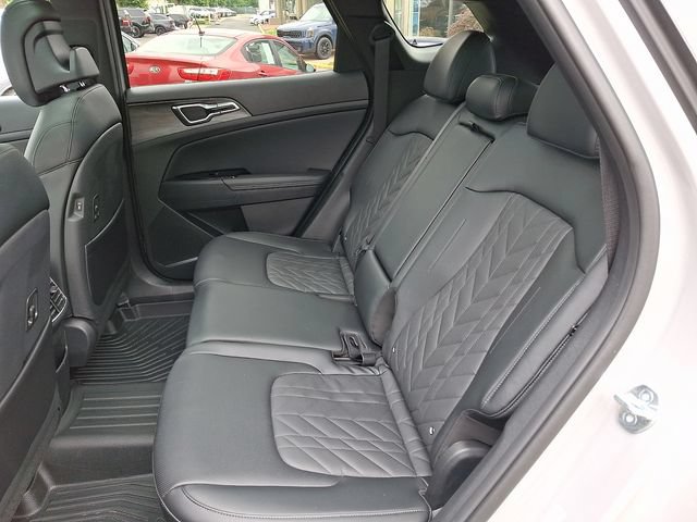Certified 2025 Kia Sportage X-Pro AWD/4WD image 10