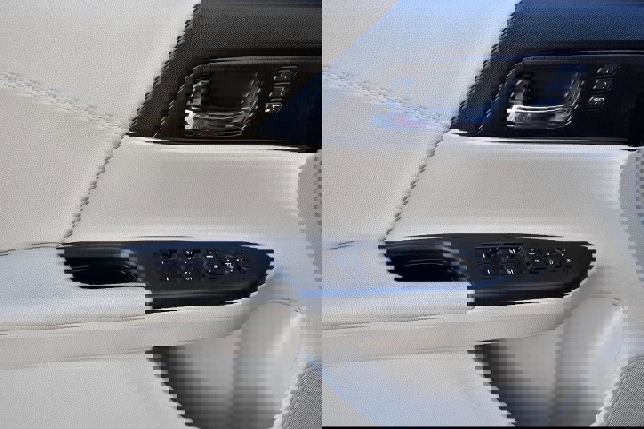 Used 2014 Honda Accord EX-L image 9