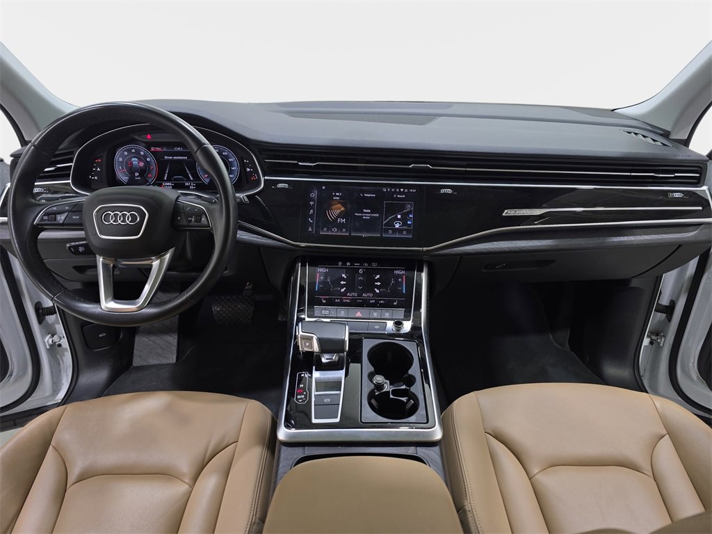 Used 2021 Audi Q7 3.0T Premium image 10