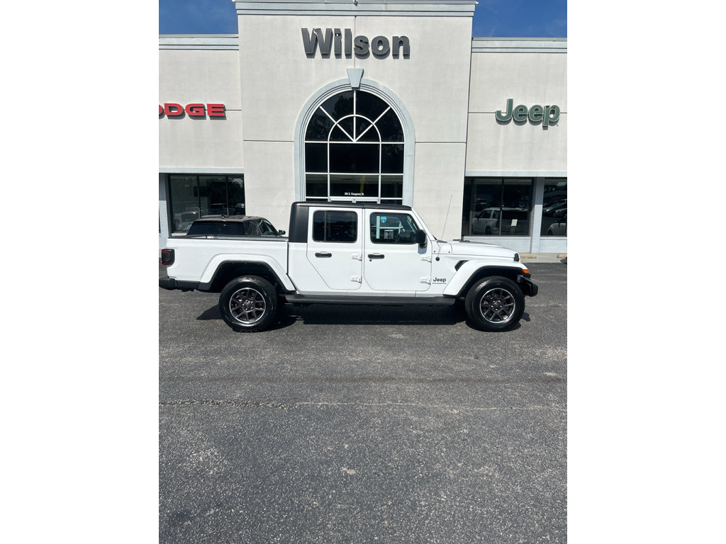 Used 2023 Jeep Gladiator Overland w/ Popular Equipment Package