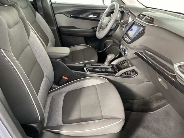 Used 2023 Chevrolet TrailBlazer LT w/ Convenience Package AWD/4WD image 12